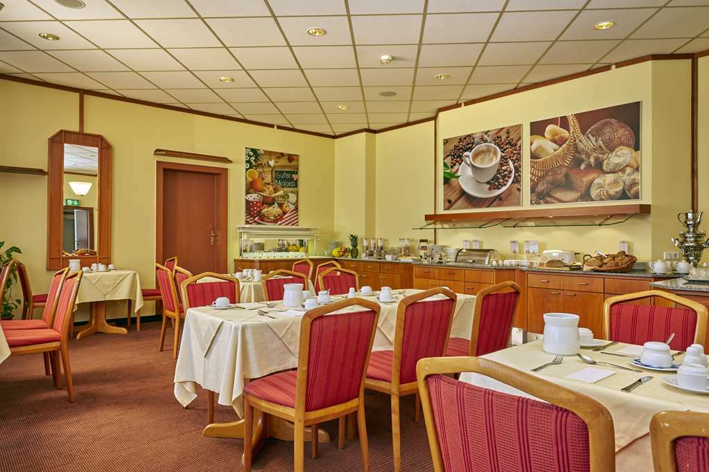 Taste Smart Hotel Lampertheim Restoran gambar